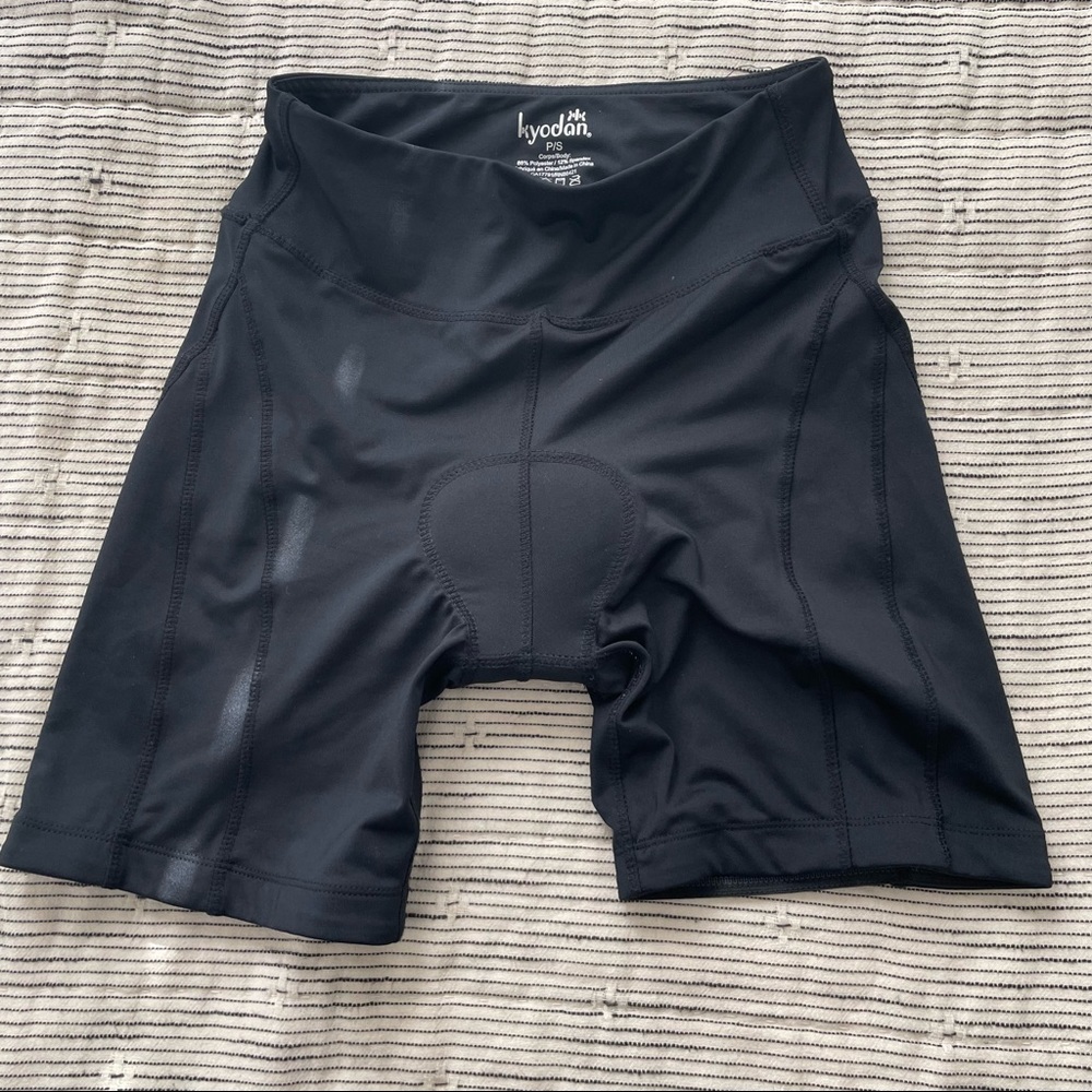 Padded bike shorts